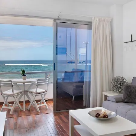 En La Playa Apartment *